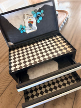 Load image into Gallery viewer, Jewelry Tool Box ￼