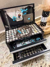 Load image into Gallery viewer, Jewelry Tool Box ￼